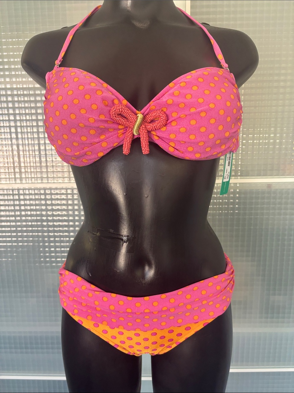 NWT VINTAGE EXCLUSIVE pink and orange polka dot set. Size small